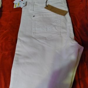 Nine West Straight Leg Jeans 8R/29 Eggshell
